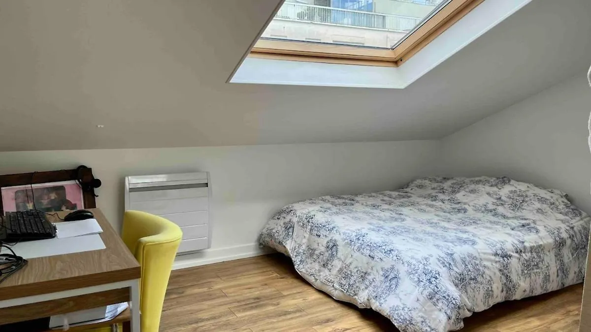 Large, Quiet, Familial Top Floor Duplex Paris