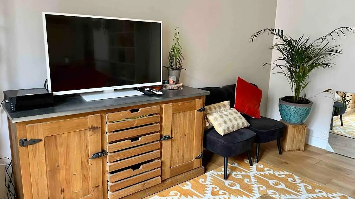 Large, Quiet, Familial Top Floor Duplex Paris 0*,  France